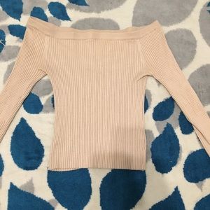 Size large, fits more like a medium